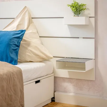 Apartmán Moderne Wohnung, 5 Min Zum Centro, 30min Zur Messe Essen, Perfekt Fuer Paare Oder Familien, Kostenloses Wlan